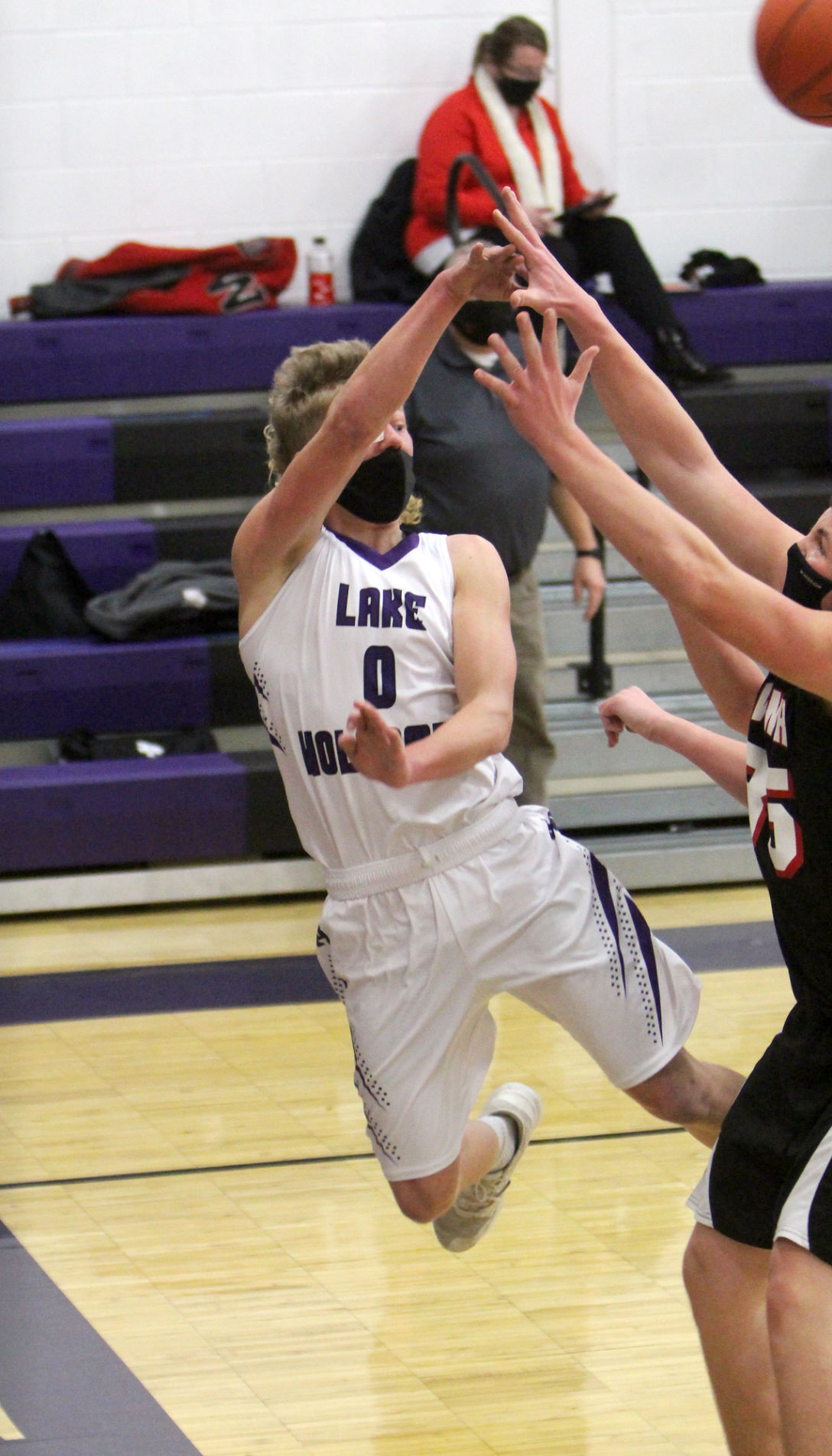 Winter at Lake Holcombe boys basketball 1-5-21